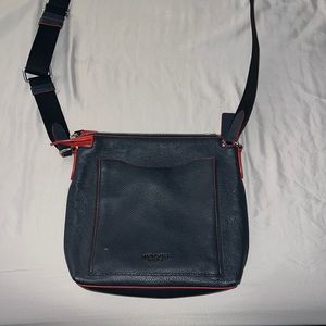 Coach cross body purse great condition